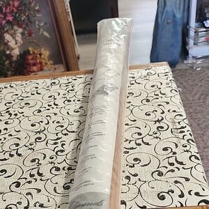 Large Scroll Frame